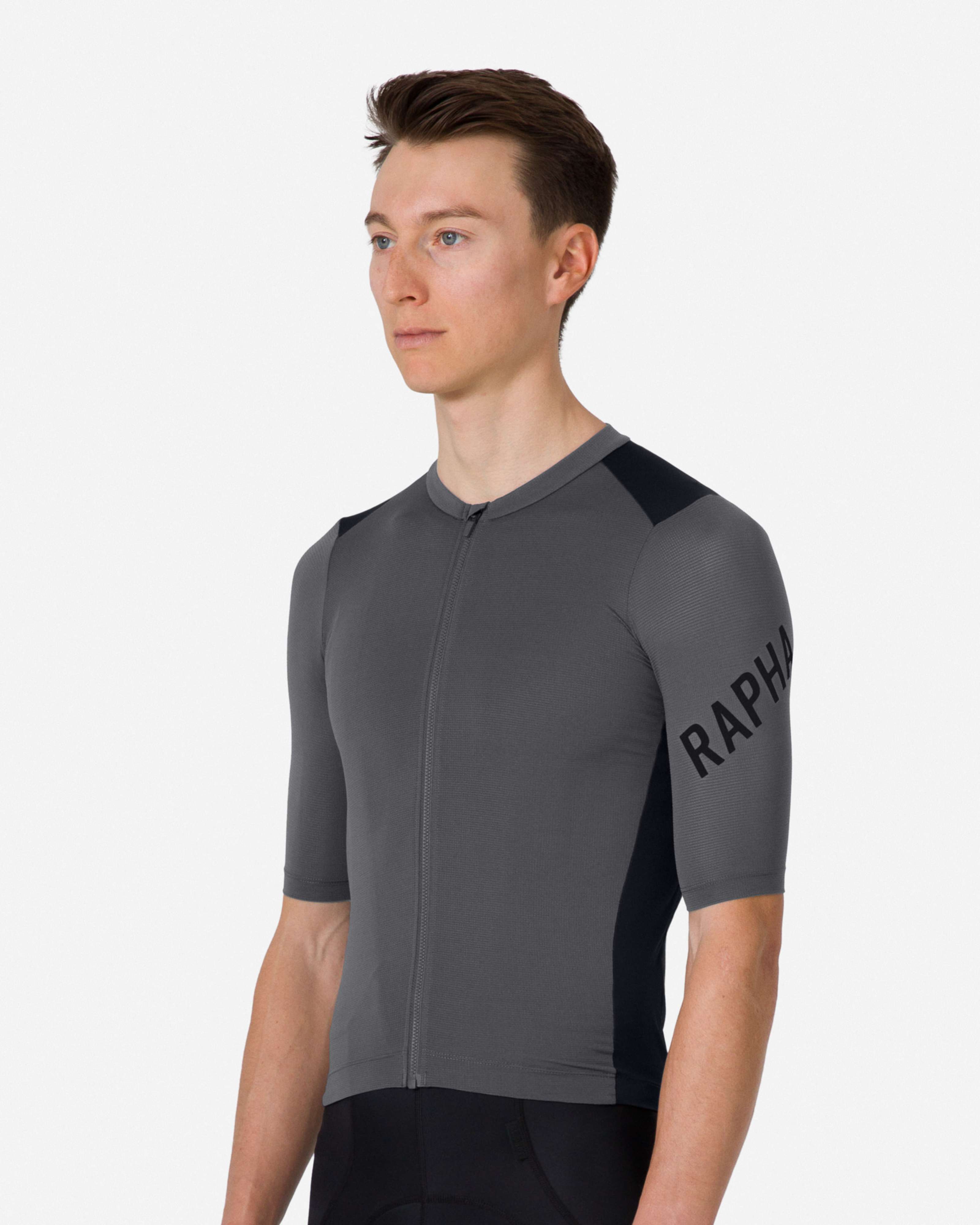 Rapha Men’s Pro Team Training Jersey BEY01XX_APN_Mens-Pro-Team-