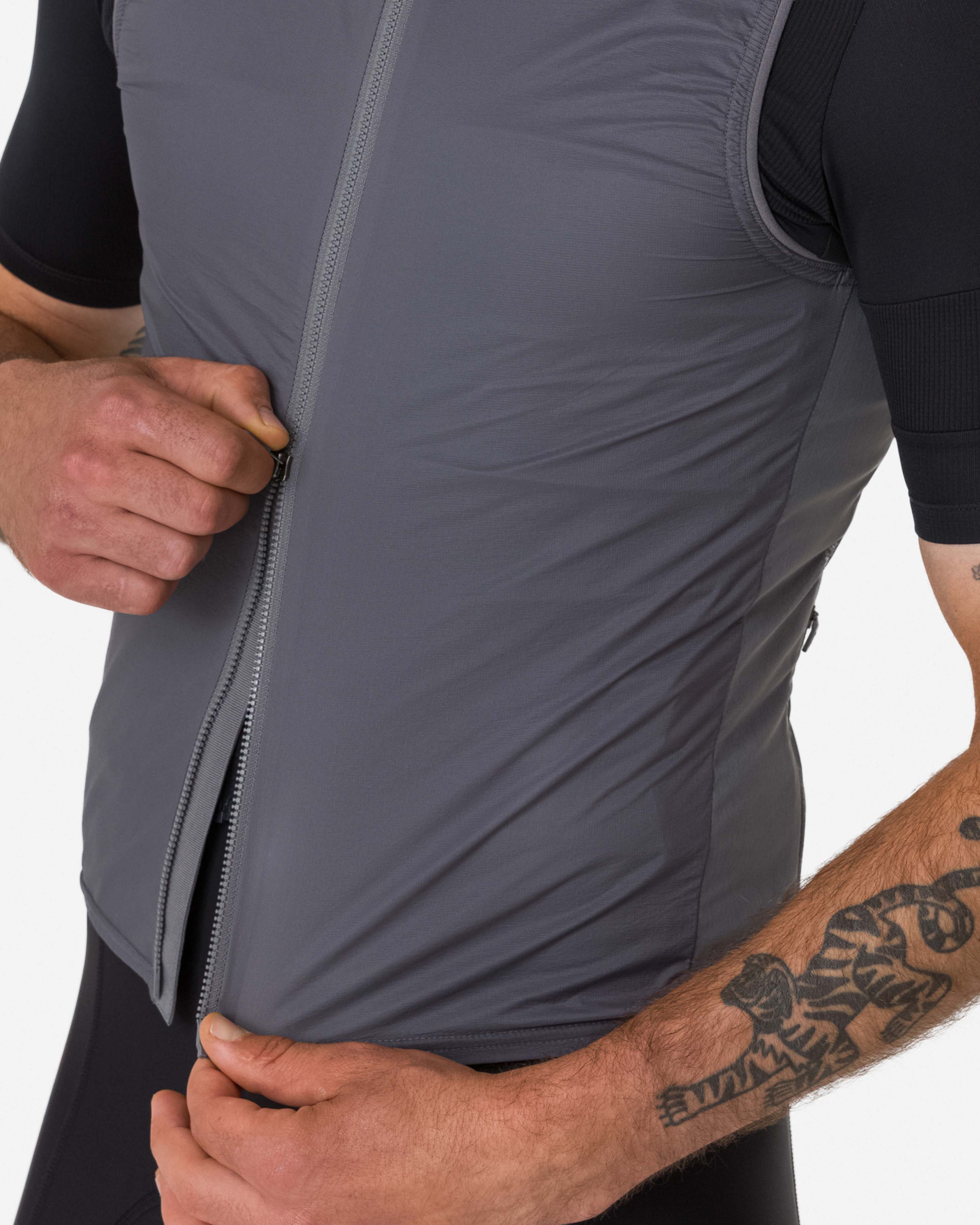 BUO01XX_QSW_Mens-Brevet-