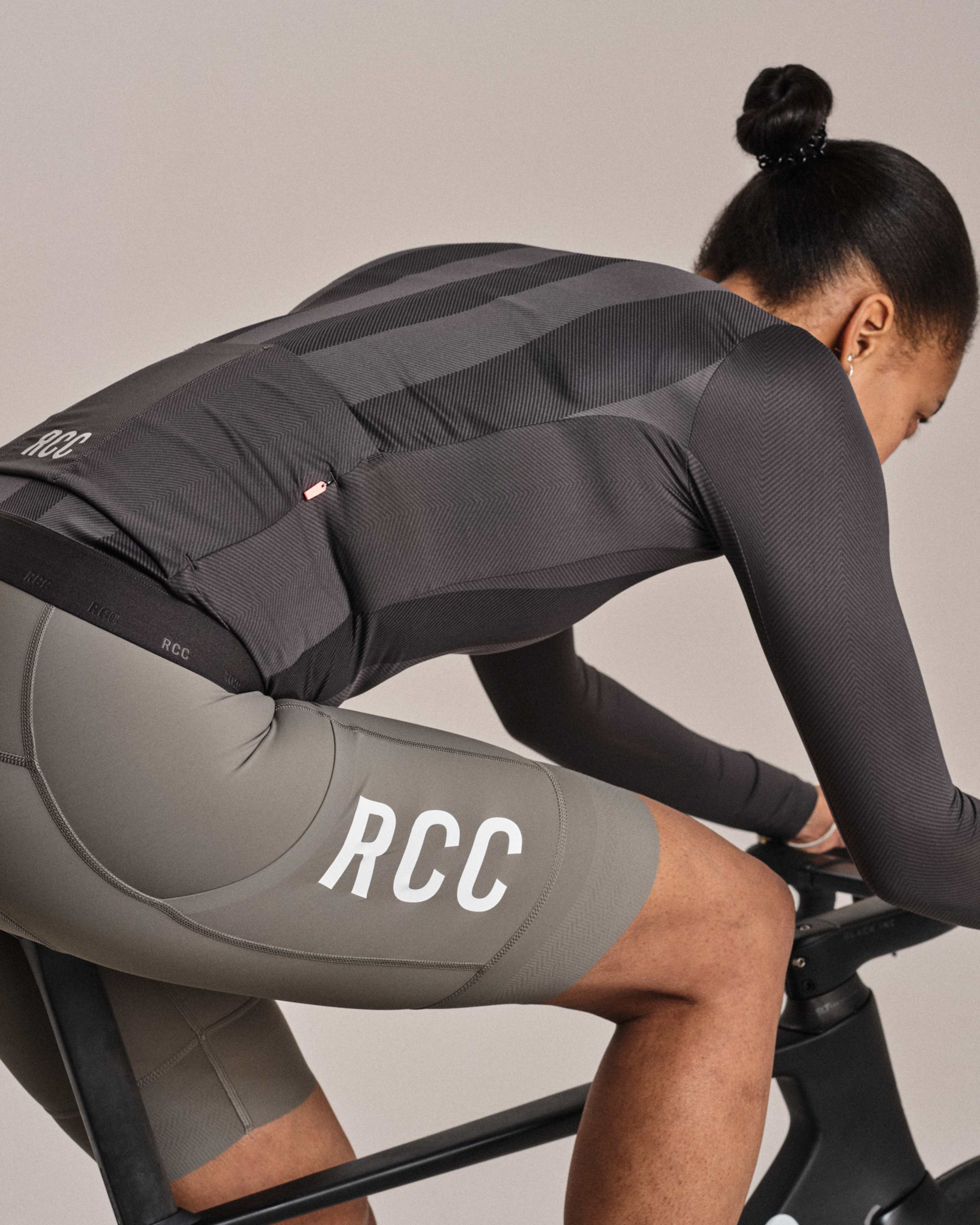 Women's RCC Pro Team Long Sleeve LW Jersey | Rapha