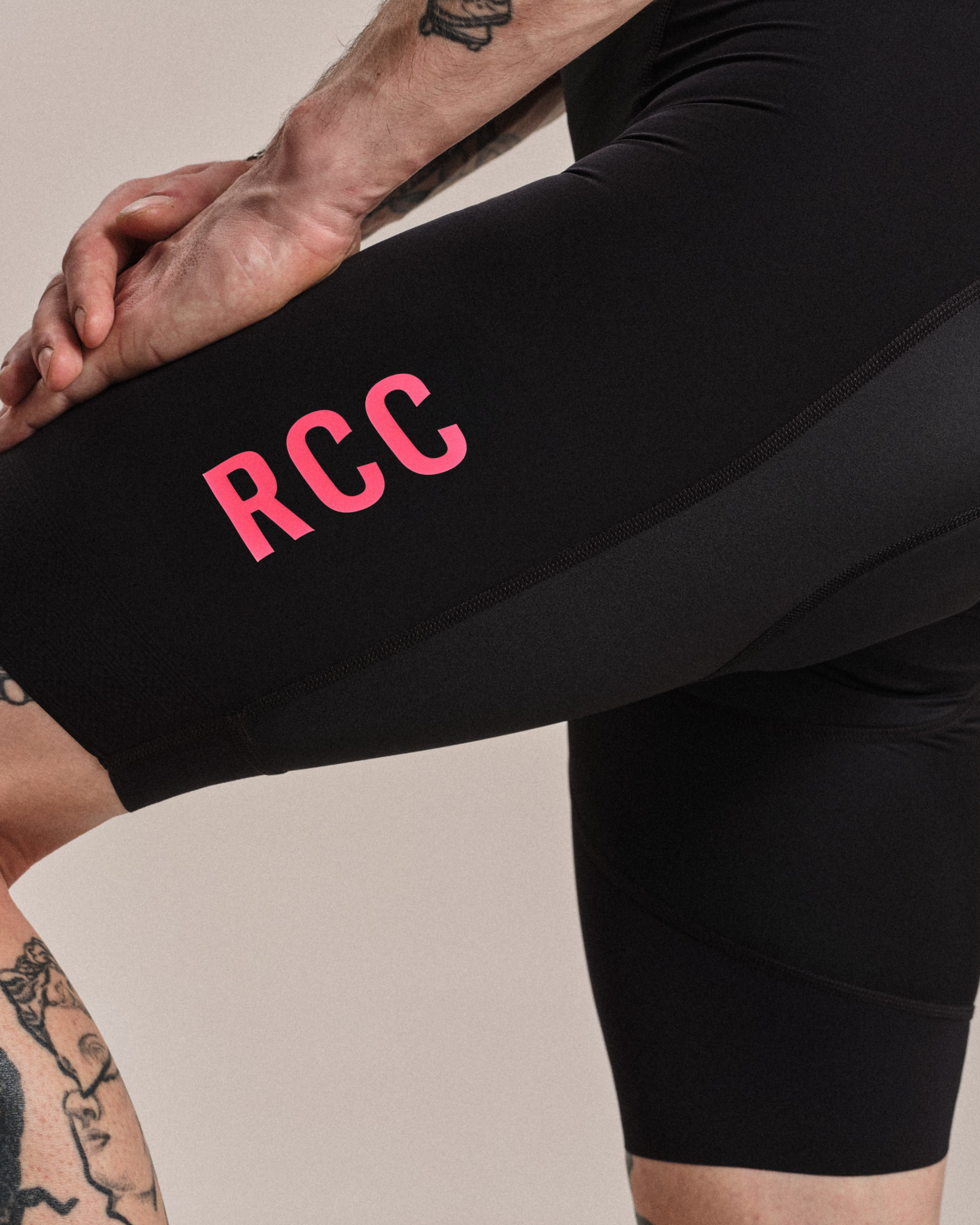 メンズ RCC プロチーム ビブショーツ III | Rapha
