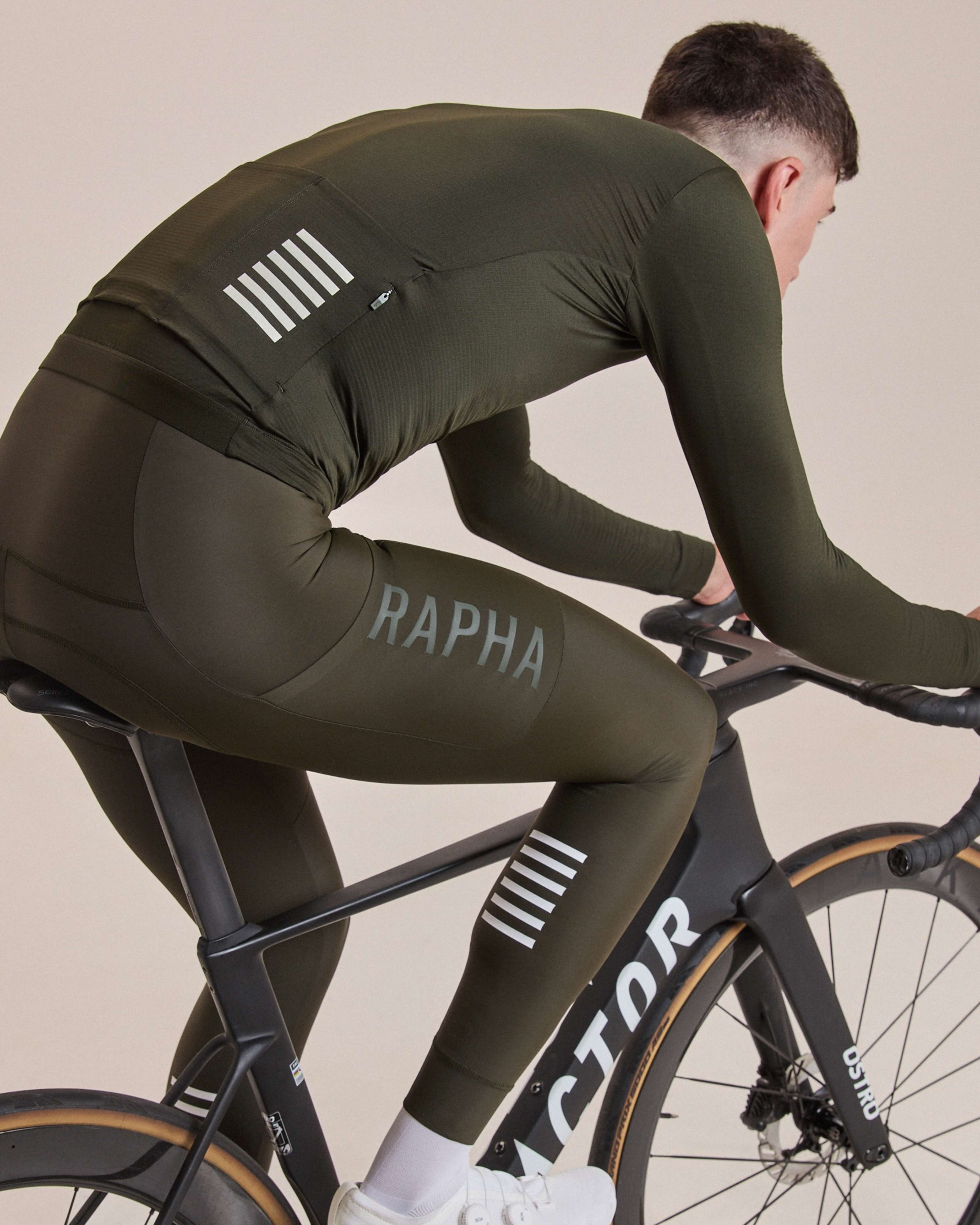 メンズ プロチーム ロングスリーブ ミッドウェイト ジャージ II | Rapha