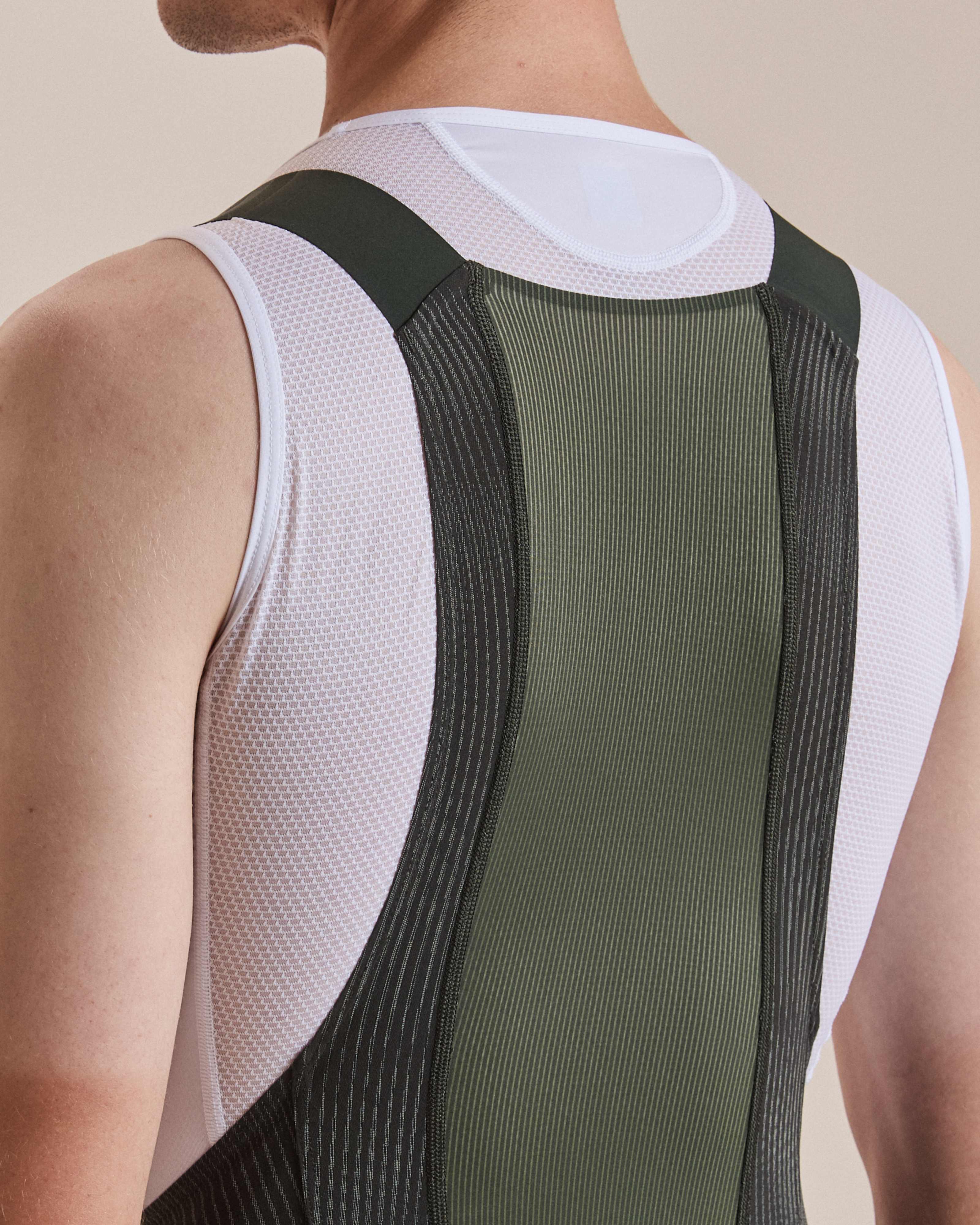 メンズ プロチーム パワーウィーブ ビブショーツ | Rapha