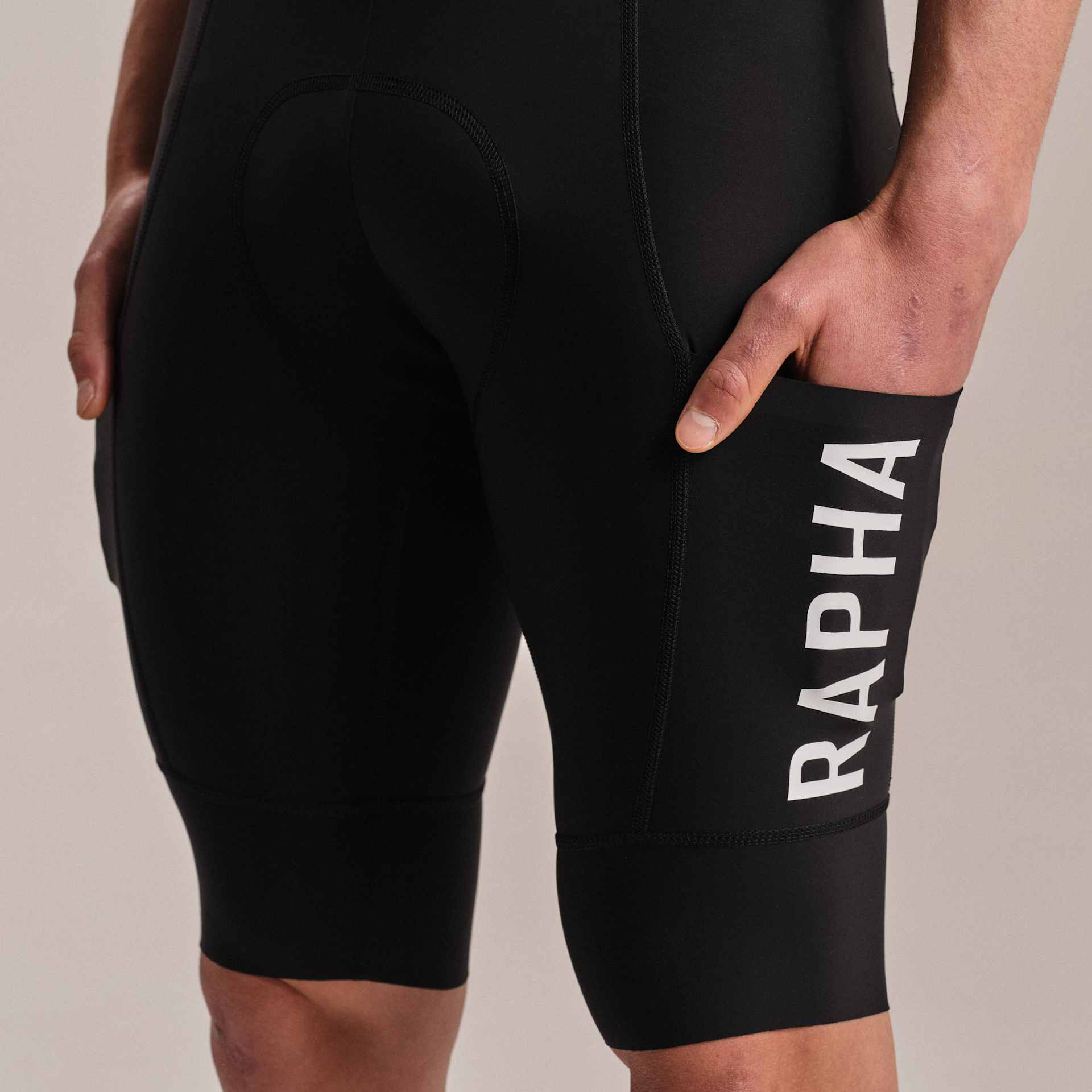 Men's Pro Team Cargo Bib Shorts - Long | Rapha