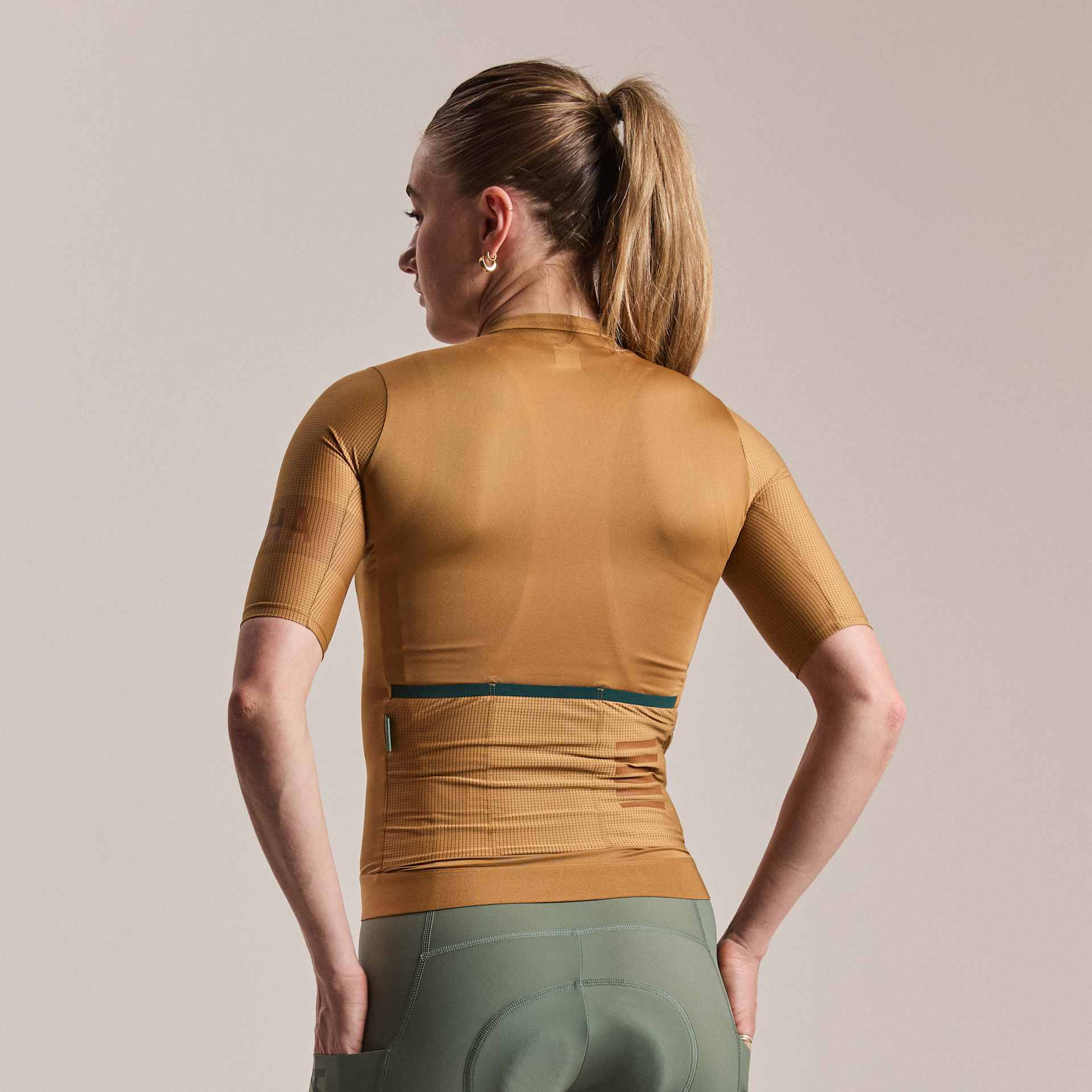 ウィメンズ プロチーム ジャージ II | Rapha