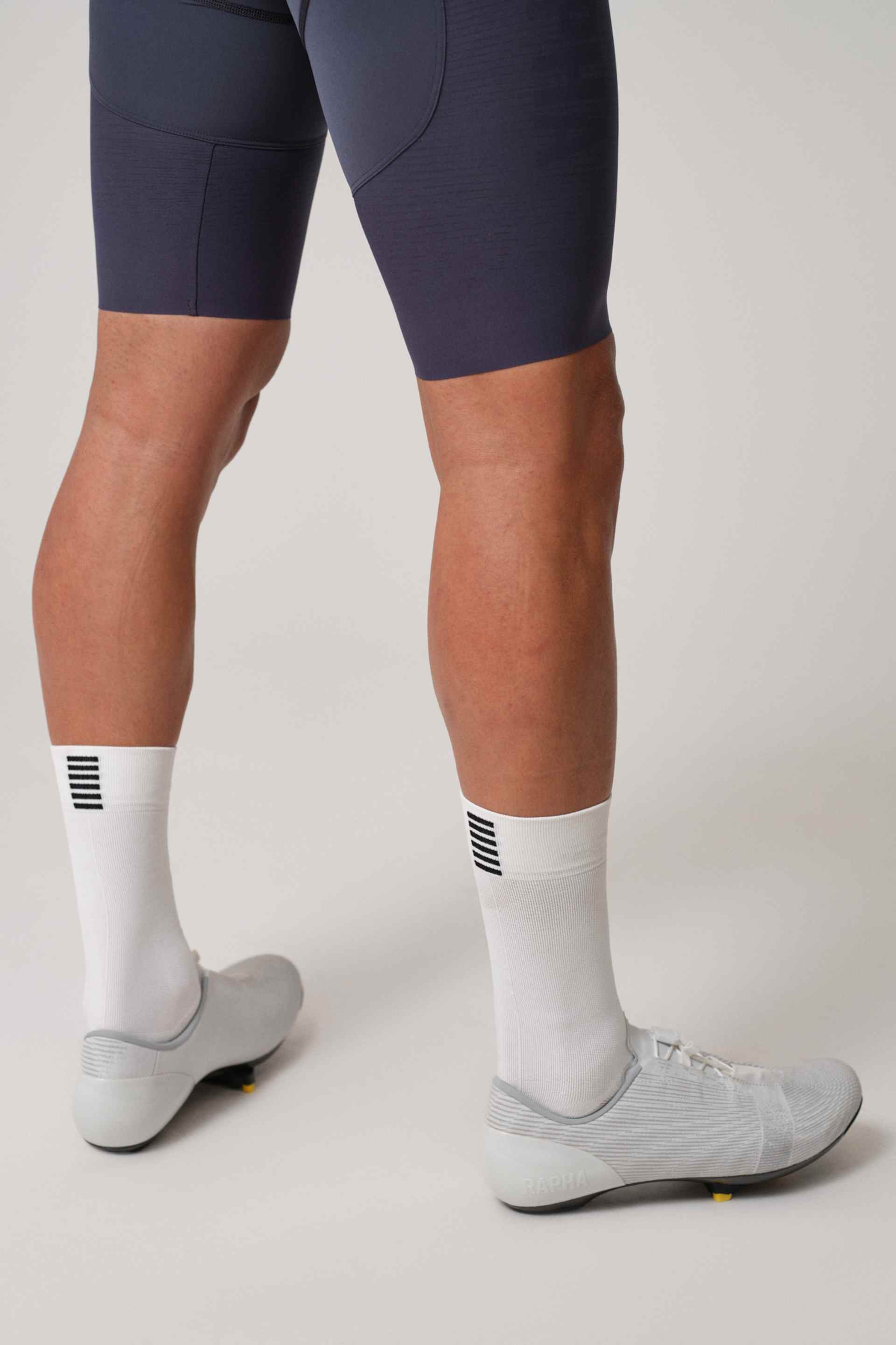 ウェア RAPHA PROTEAM SHOES Rapha's new Pro Team shoes have a woven upper ready for the
