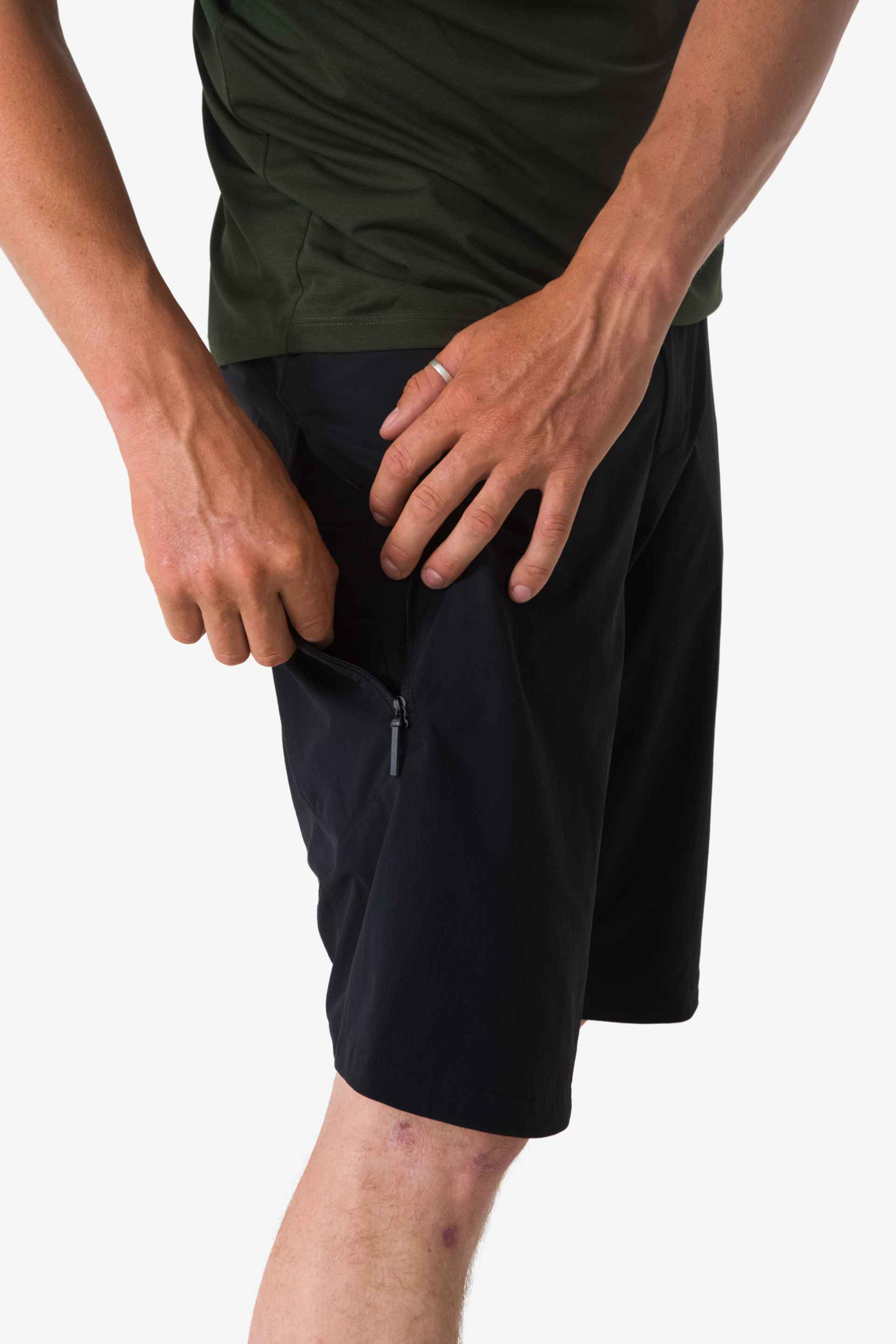 Rapha Men's Trail Shorts Msize 新品未使用 Rapha Men's Trail Shorts Msize 新品未使用 売買された