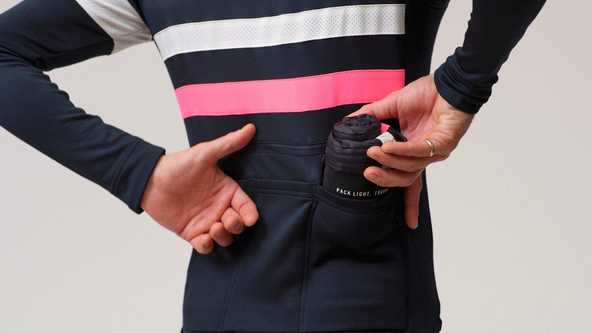 メンズ ブルベ インサレーティッド ジレ | Rapha Site