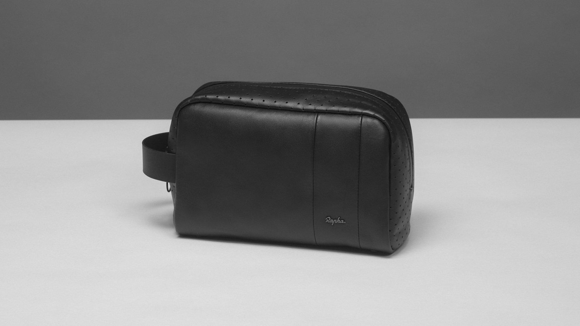 Rapha leather weekend bag 2025