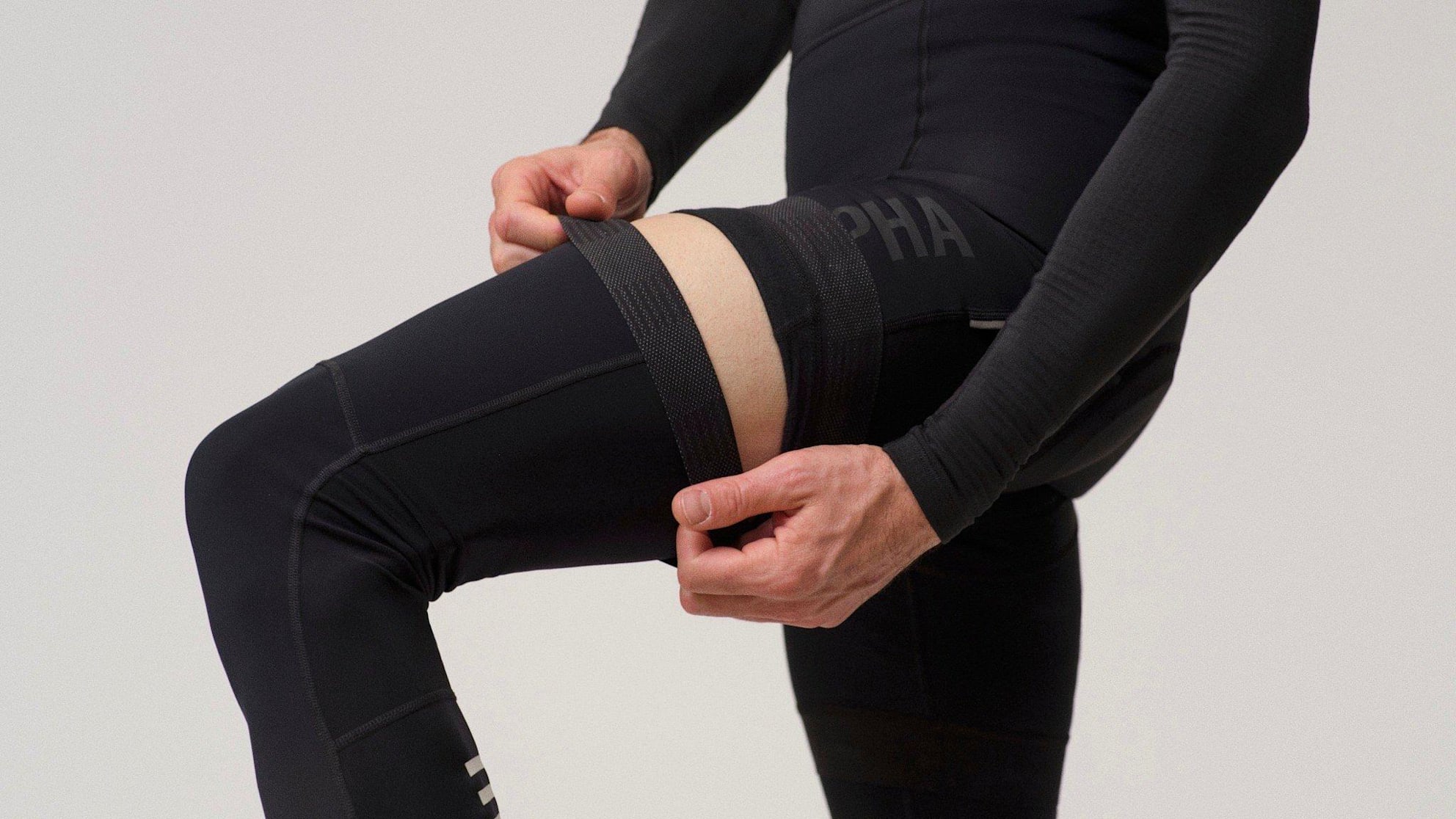 M's and W's Pro Issue Leg Warmer - Panache Cyclewear Co.