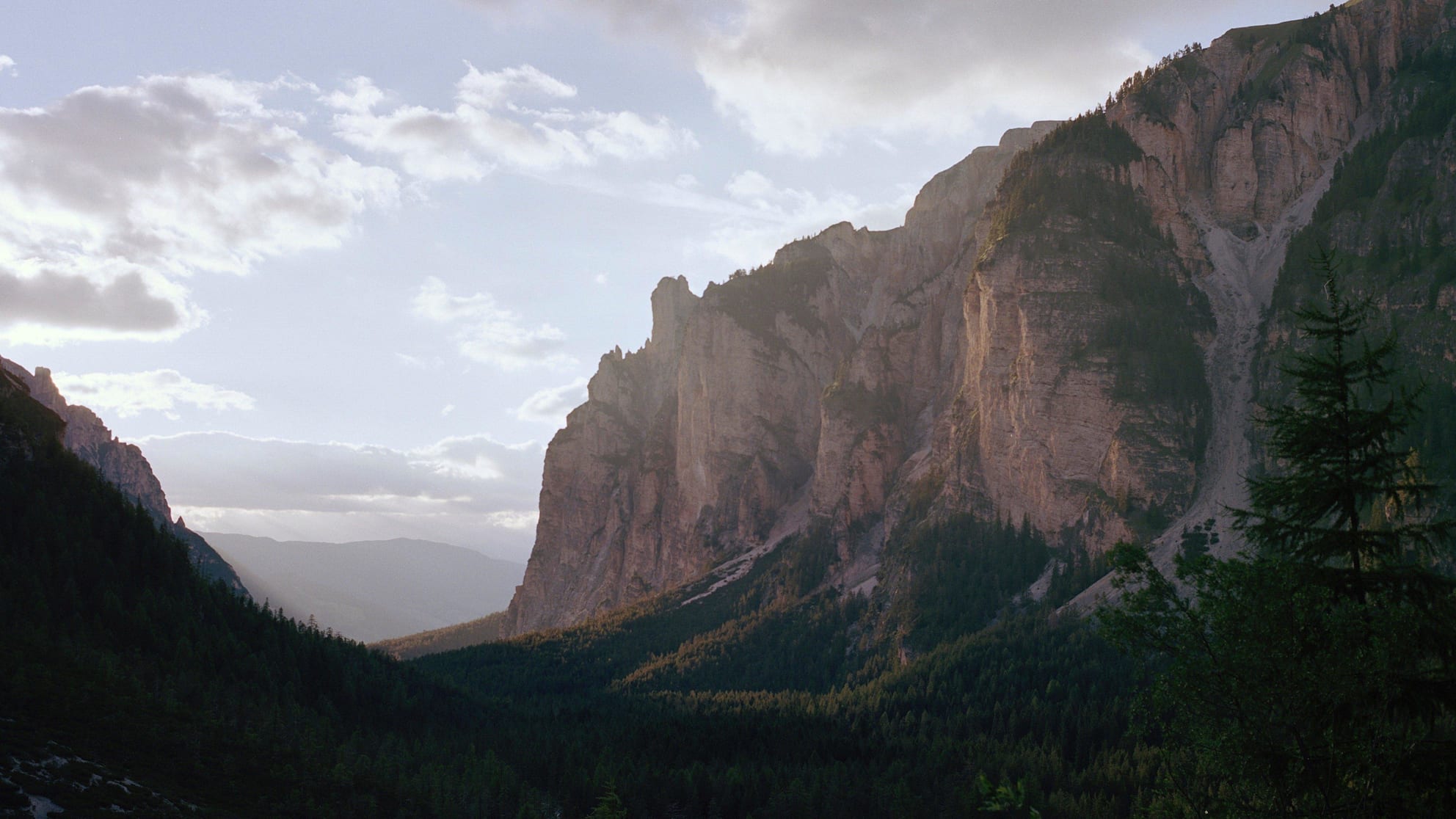 Rapha Mondial: Rocks of Ages