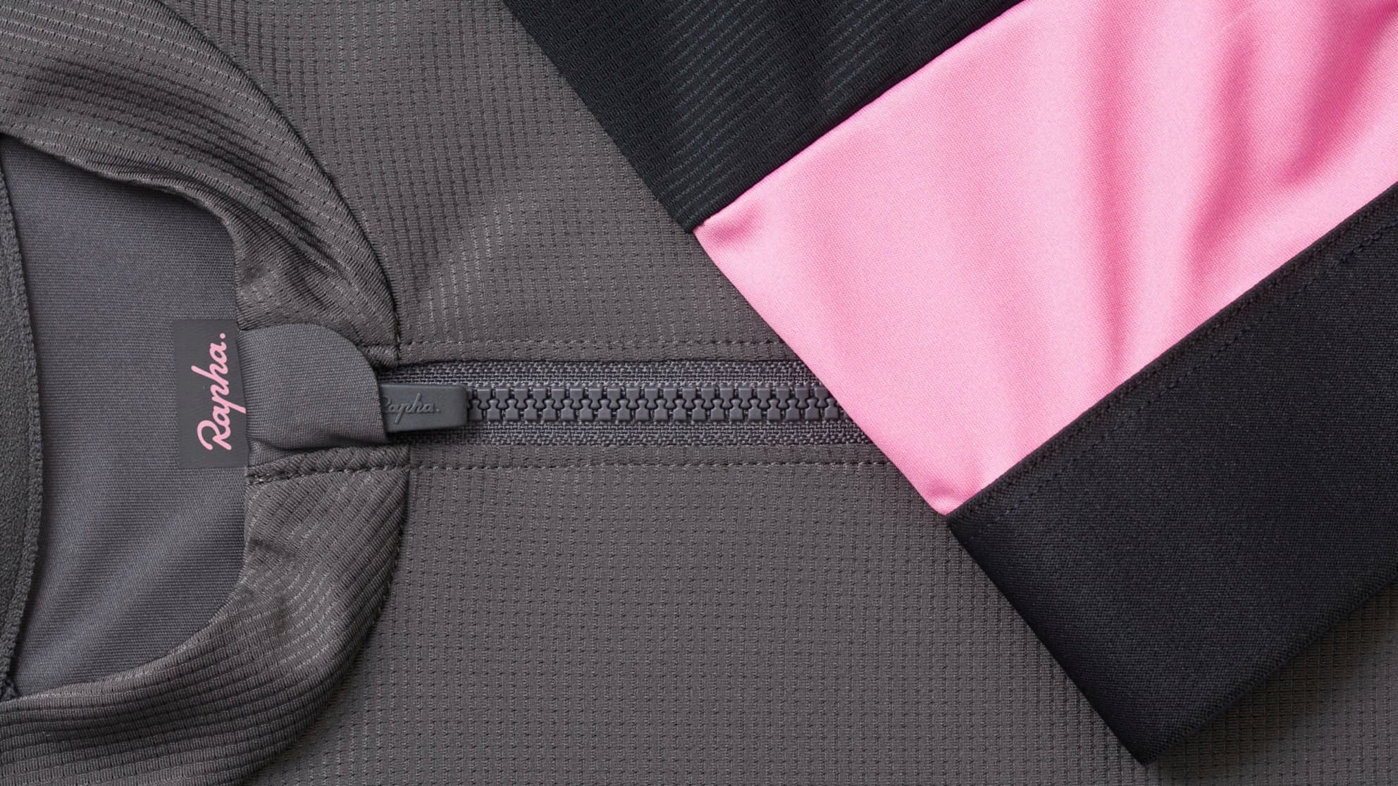 Rapha Men's Pro Team Training Jersey - Carbon Grey/Black/Pink - L