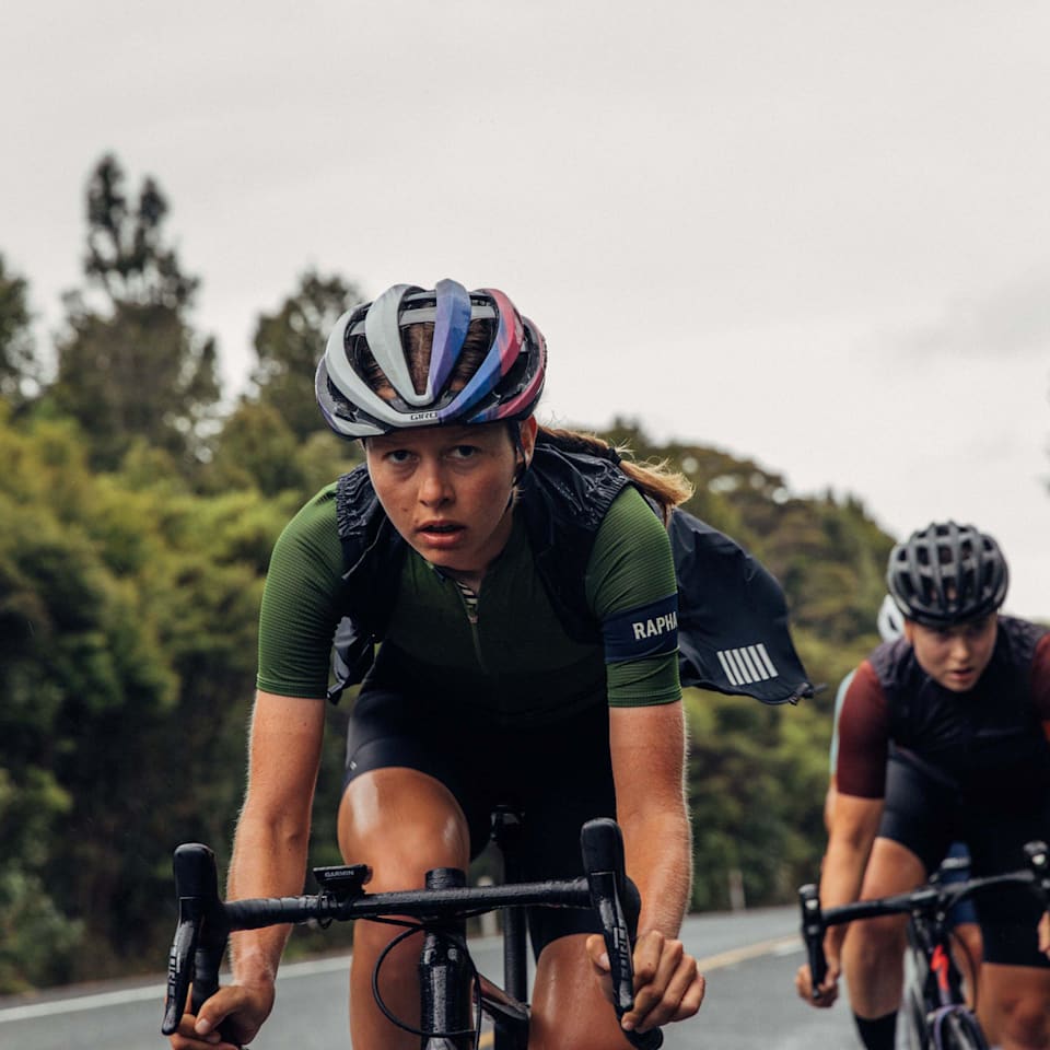 Women's Pro Team Lightweight Cycling Gilet | Rapha