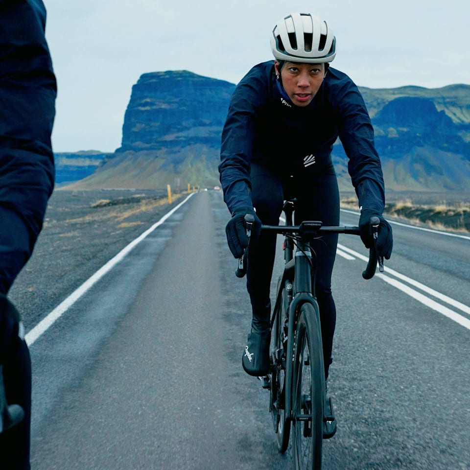 Rapha cycling rain jacket store