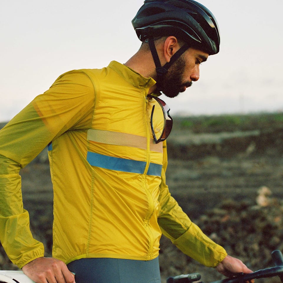 Men's Brevet Flyweight Cycling Wind Jacket | Rapha