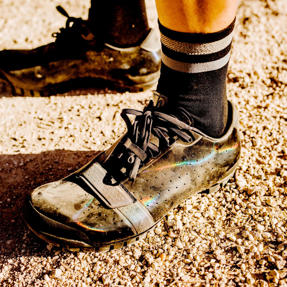 Explore Shoes | Off-Road Riding Gravel Shoe | Rapha