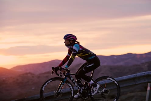 Canyon sram team bike cheap