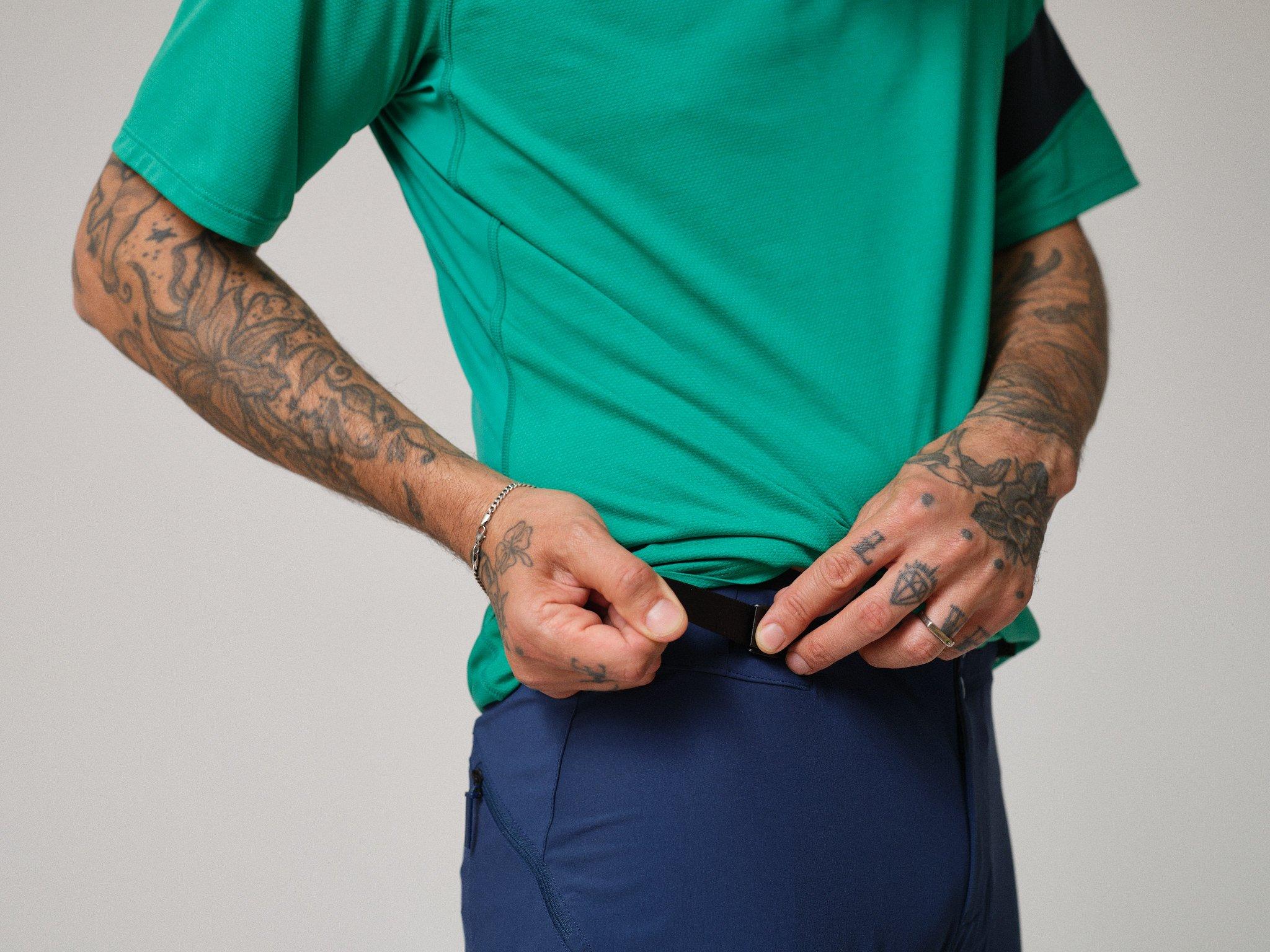 Rapha　メンズ トレイル ライトウェイト ショーツ Amazon.co.jp: [Rapha ラファ] Men's Trail Fast & Light Shorts