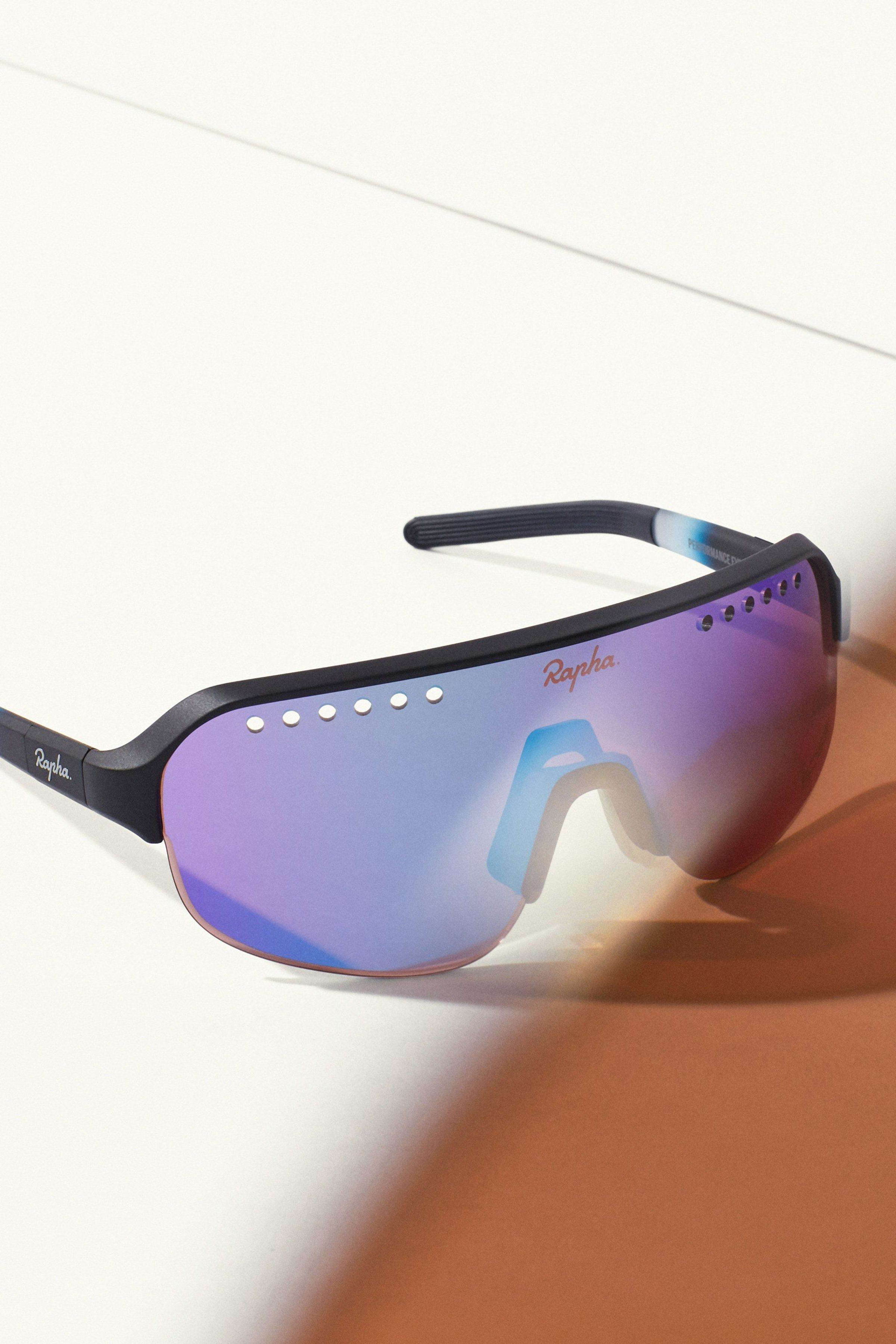 驚きの価格が実現！ ラファのアイウェア | Rapha ウェア