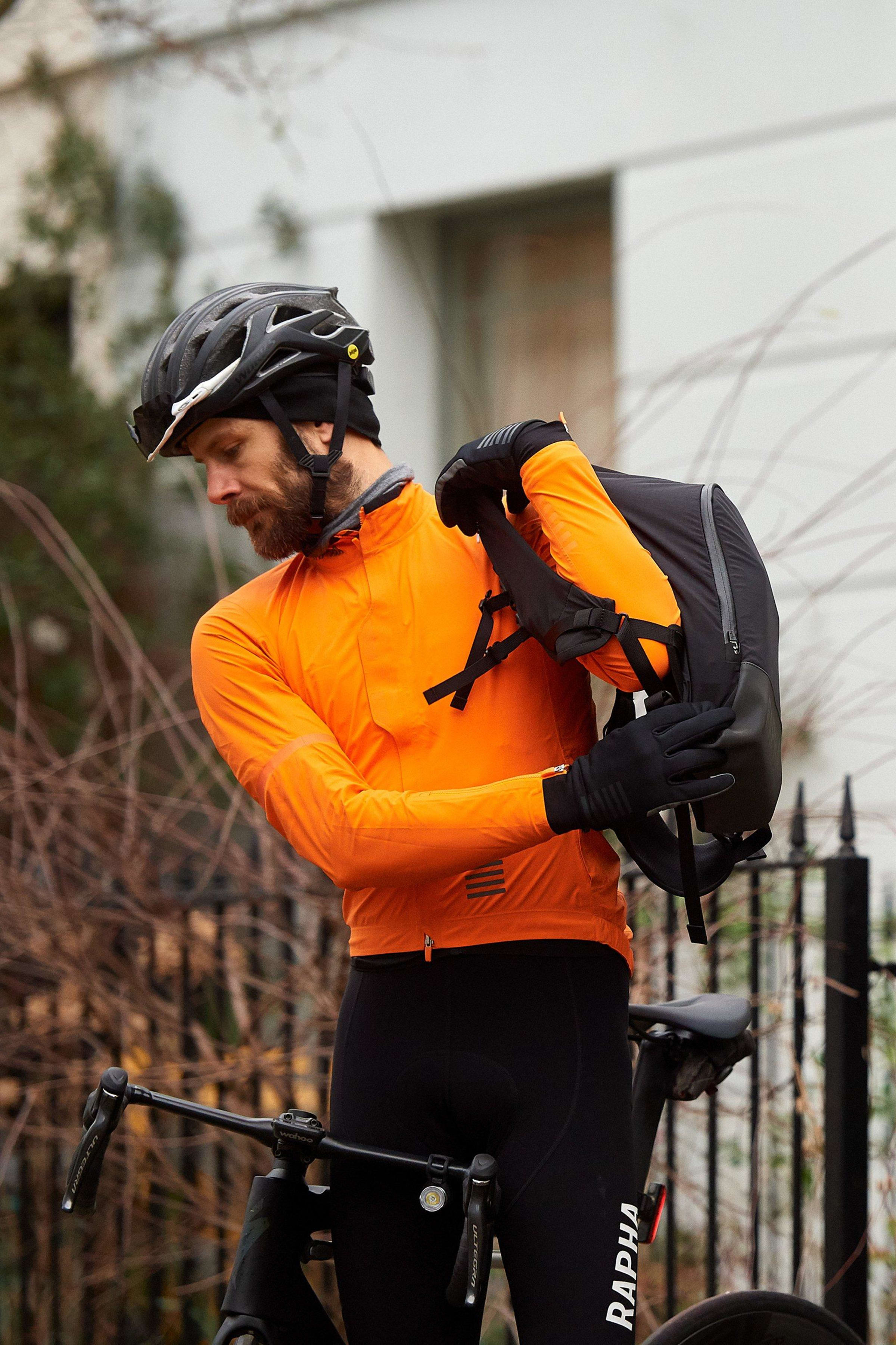 プロチーム ライトウェイト バックパック | Rapha プロチーム ライトウェイト バックパック | Rapha
