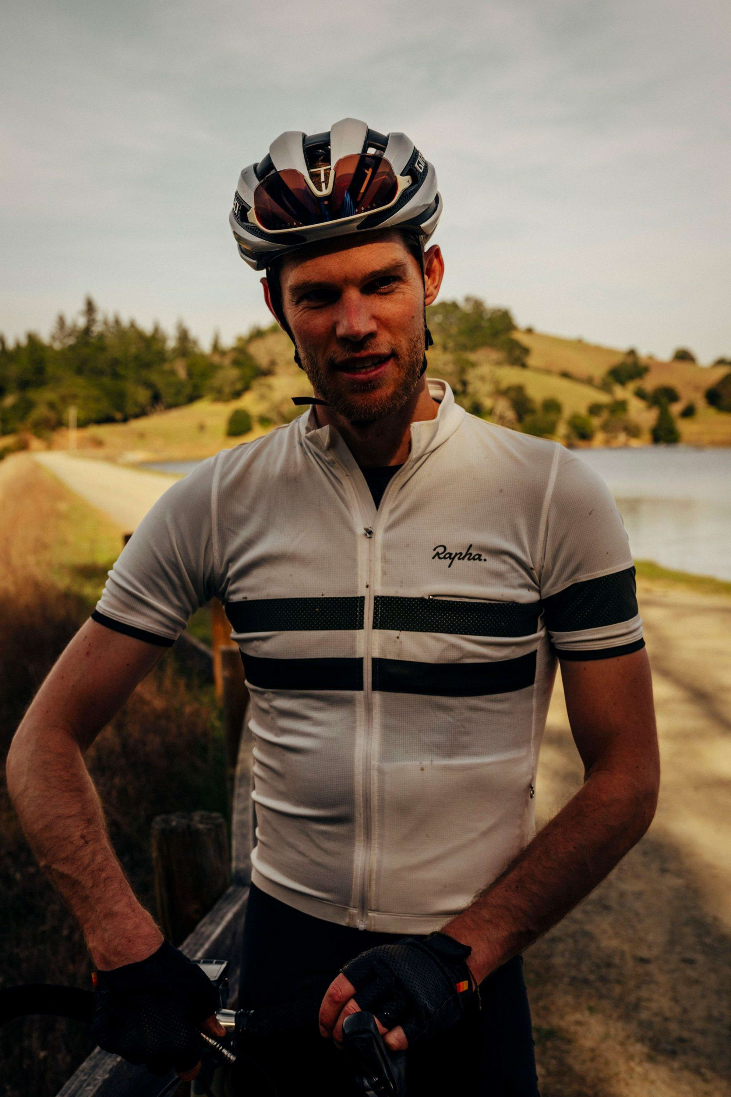 The World's Finest Cycling Clothing and Accessories. | Rapha