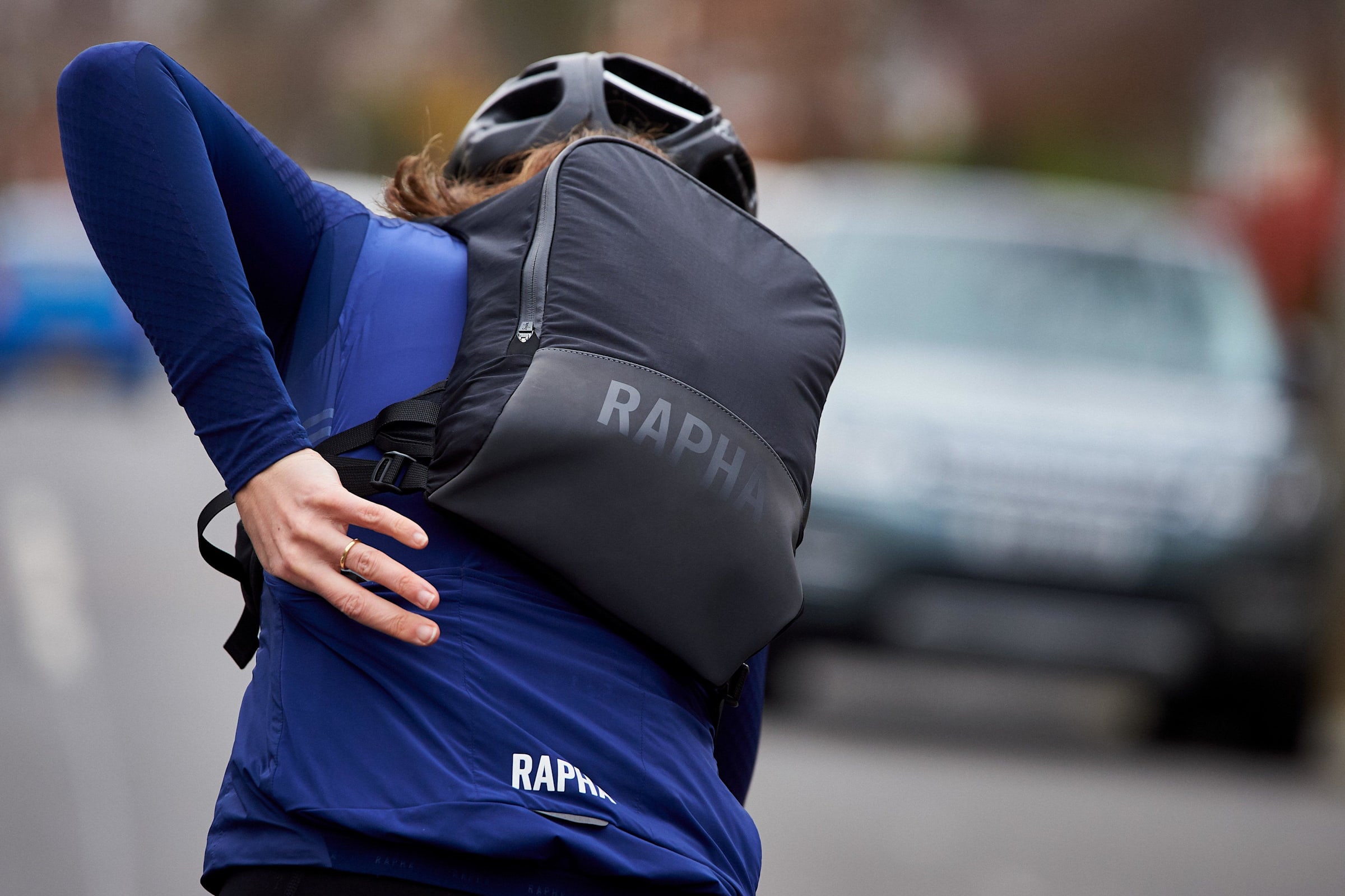 Rapha backpack 2025