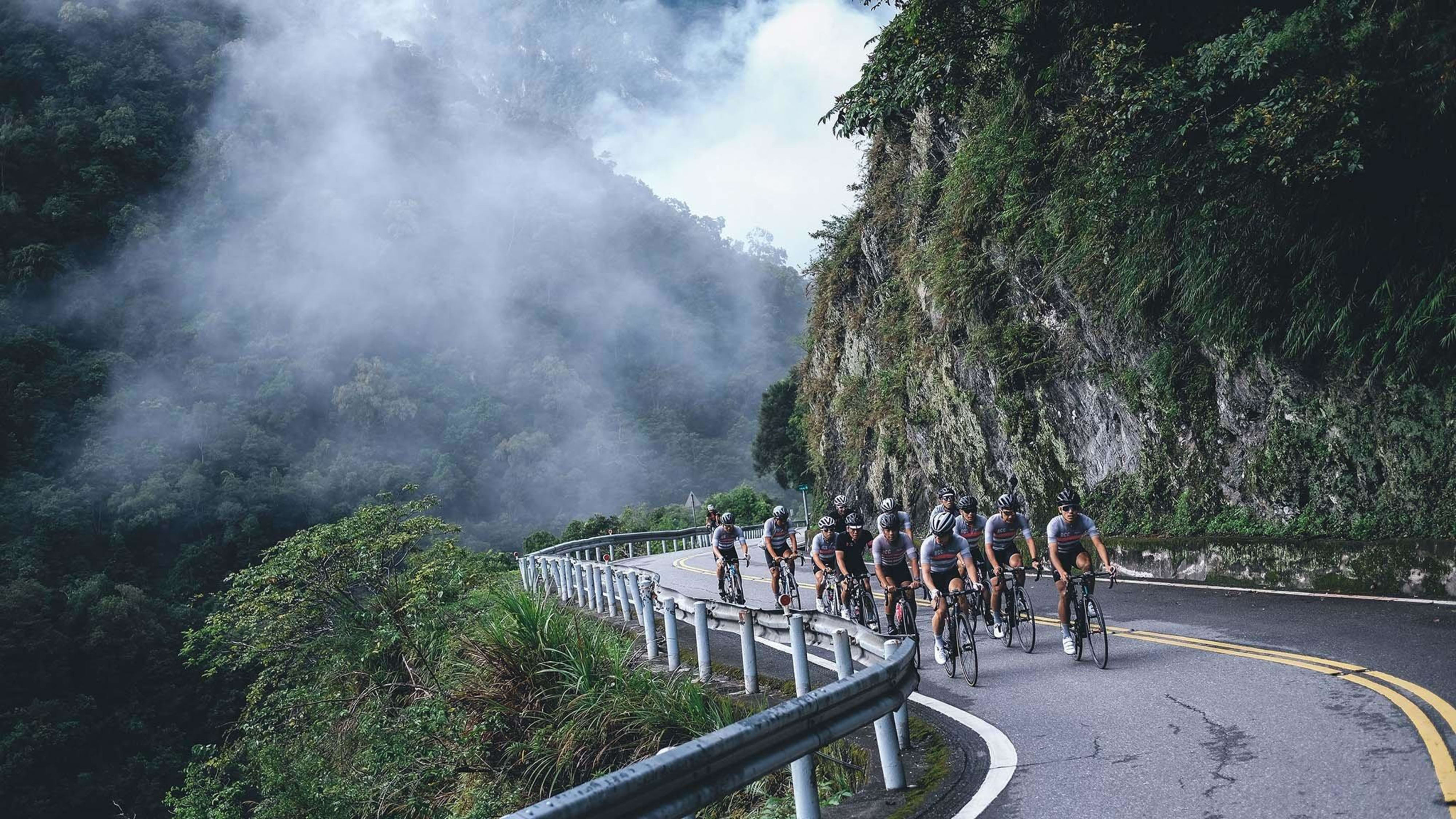 Rapha cycling canada discount