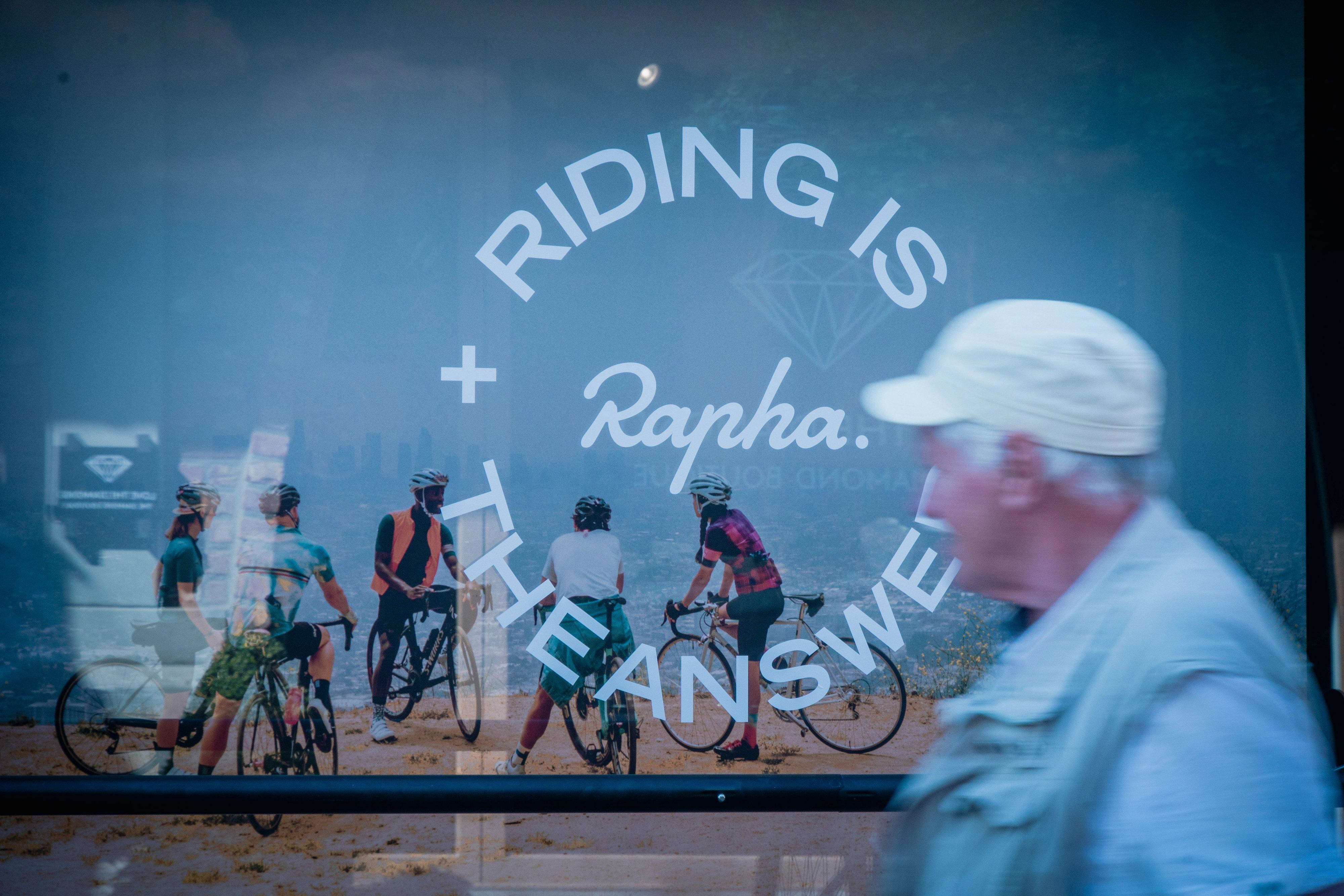 Rapha sale pop up