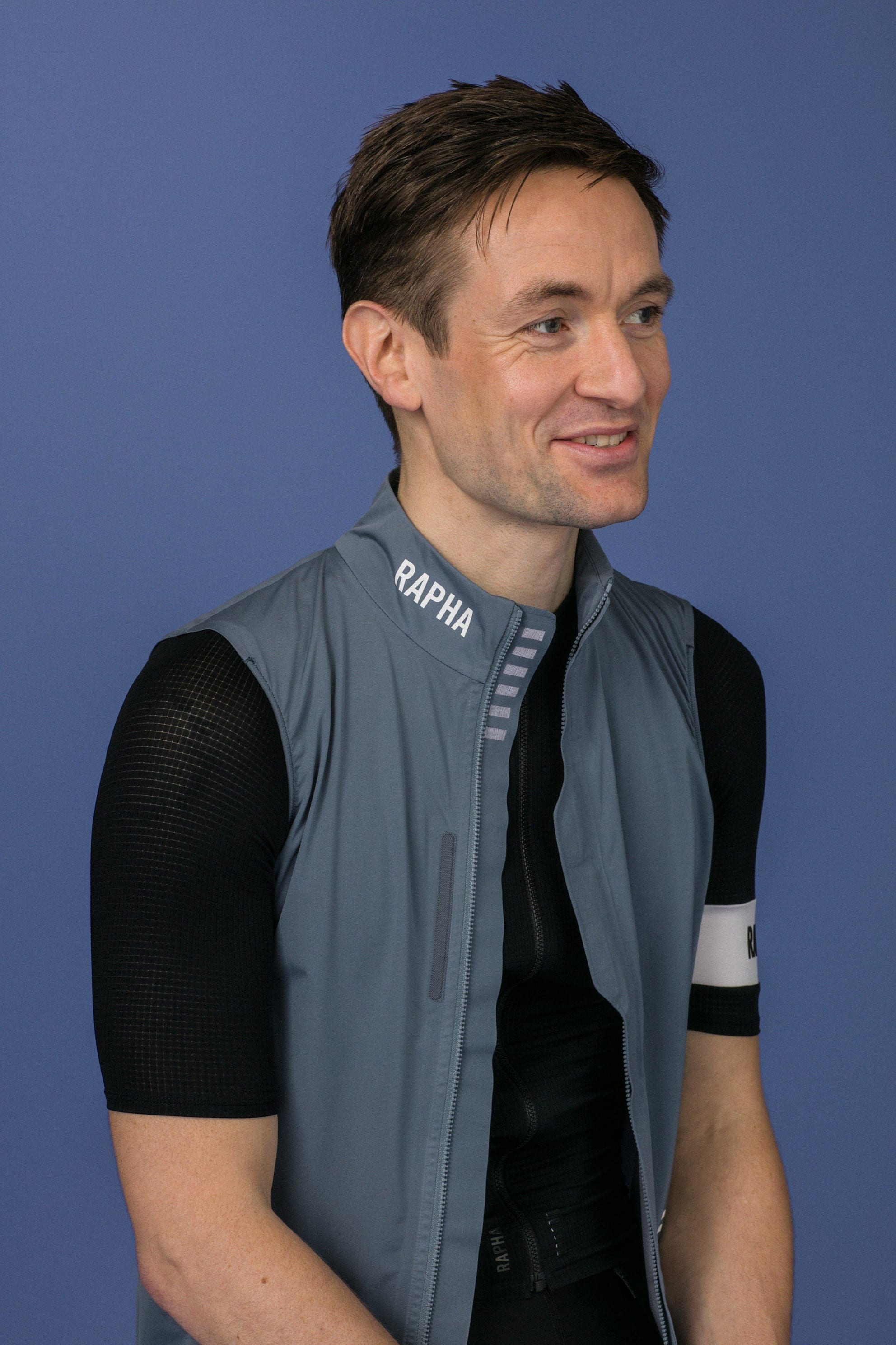 高価値セリー Rapha RCC プロチームライトウェイト レイン ジレ ad