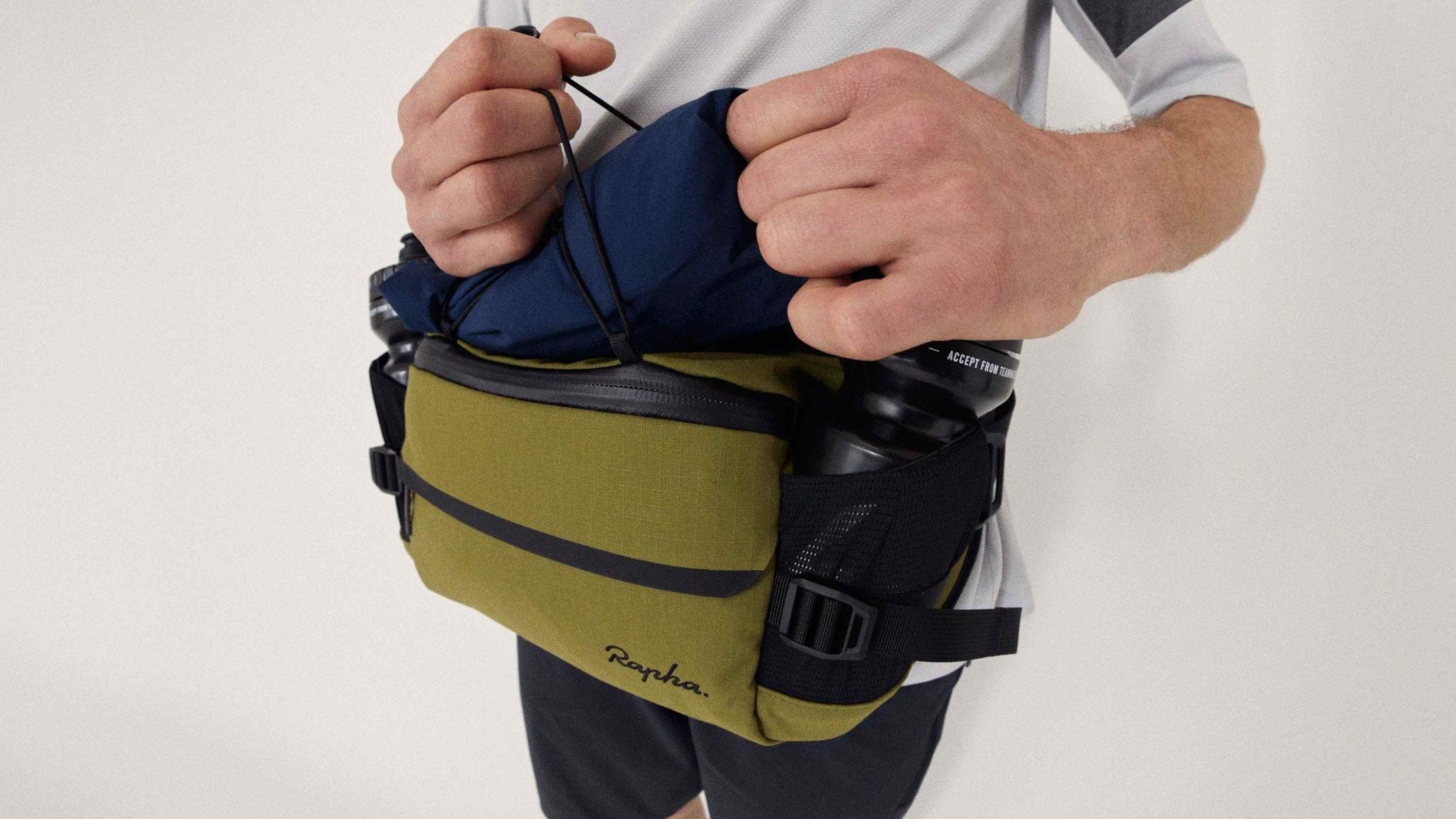 Rapha Trail Hip Pack - Trek Bikes
