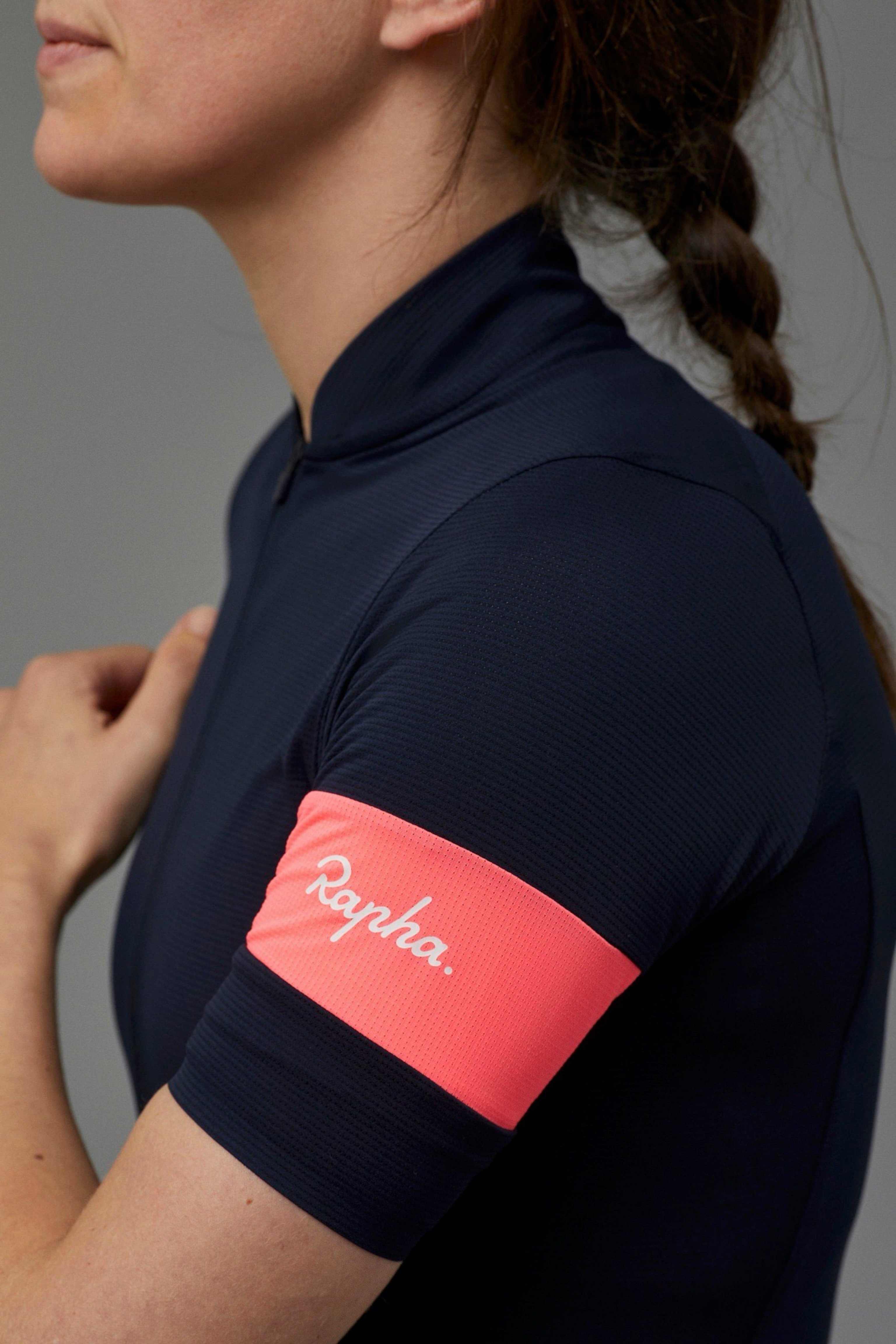 Rapha Classic Flyweight Jersey Sサイズ ネイビー Rapha Mens Classic Flyweight Jersey – Out&Back Outdoor