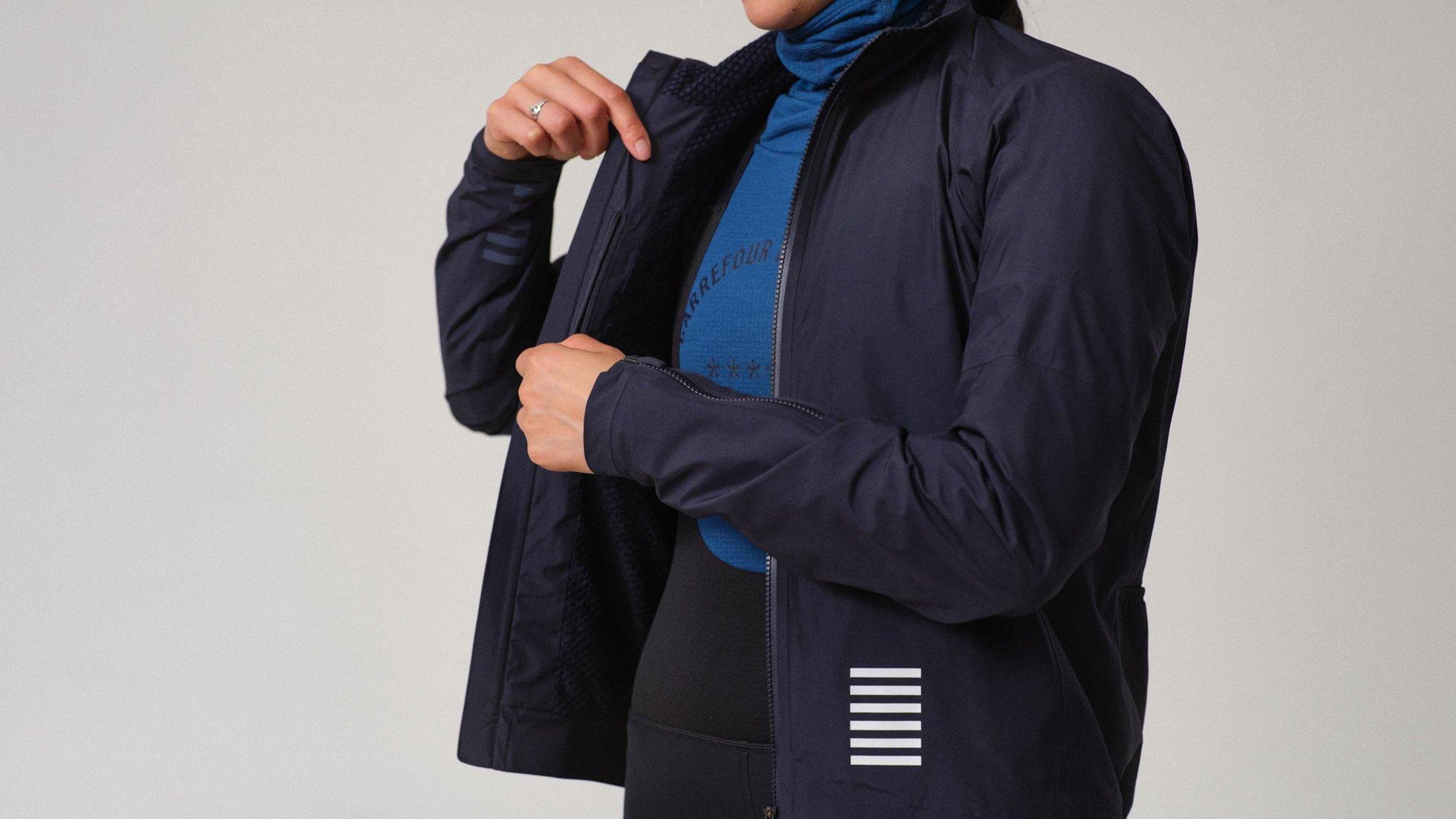 ウィメンズ プロチーム インサレーティッド GORE-TEX レイン