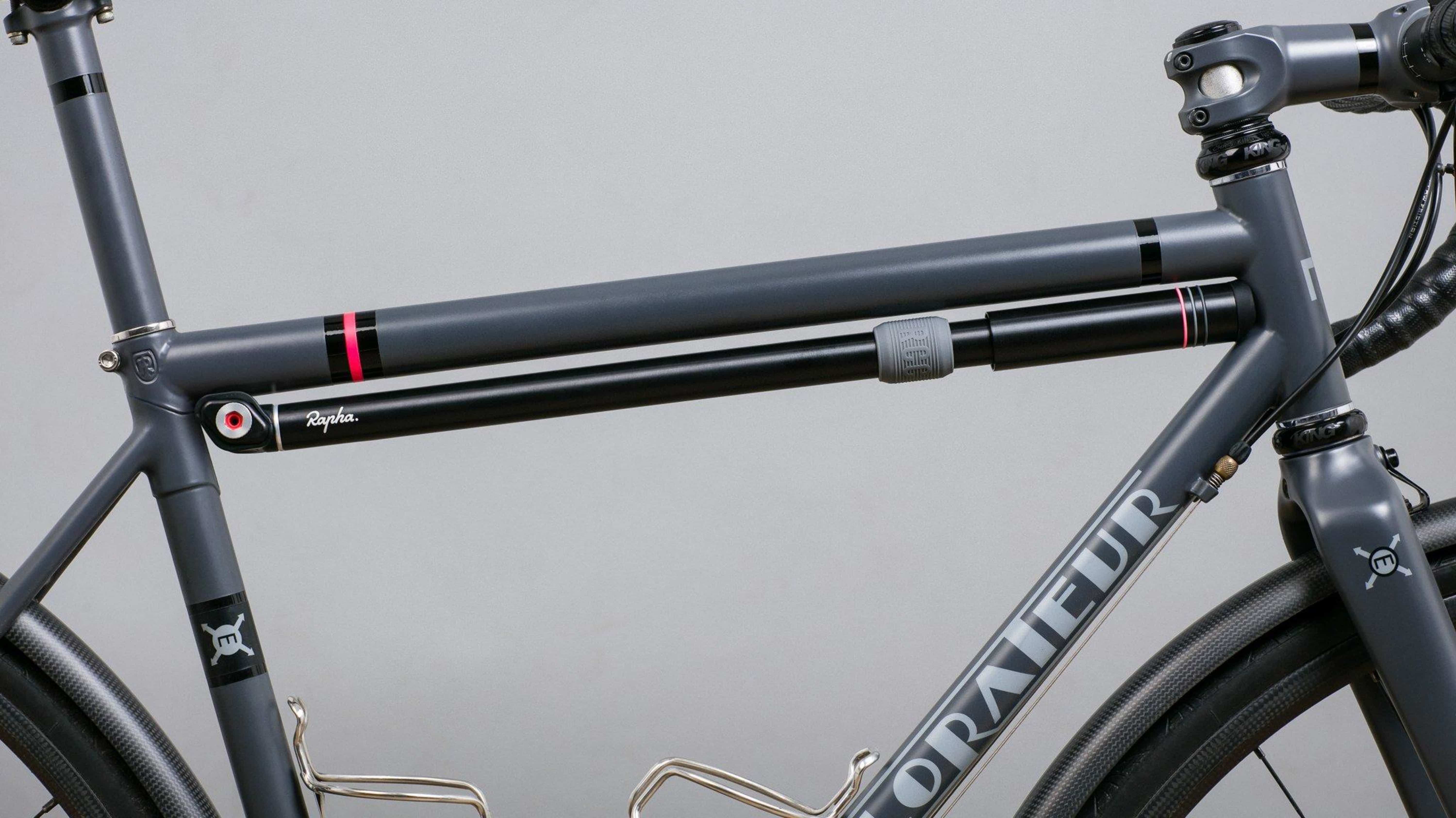 アクセサリー Rapha RCC Silca pump RSP02XX_BLK_H1-