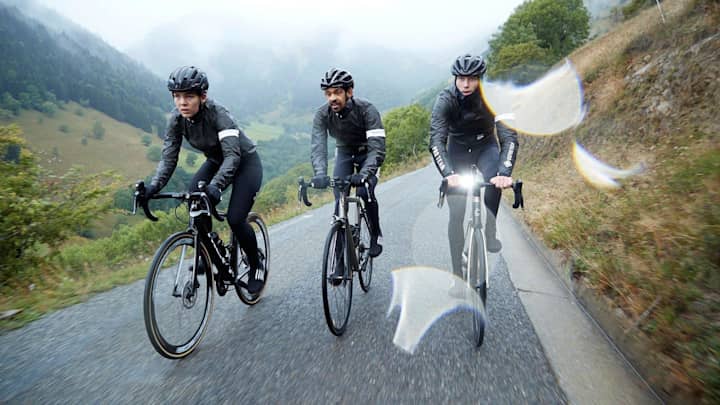 【新品・未使用】Rapha レインウェア Medium ネイビー レインウェア 上下セット レインスーツ 自転車用レインコート