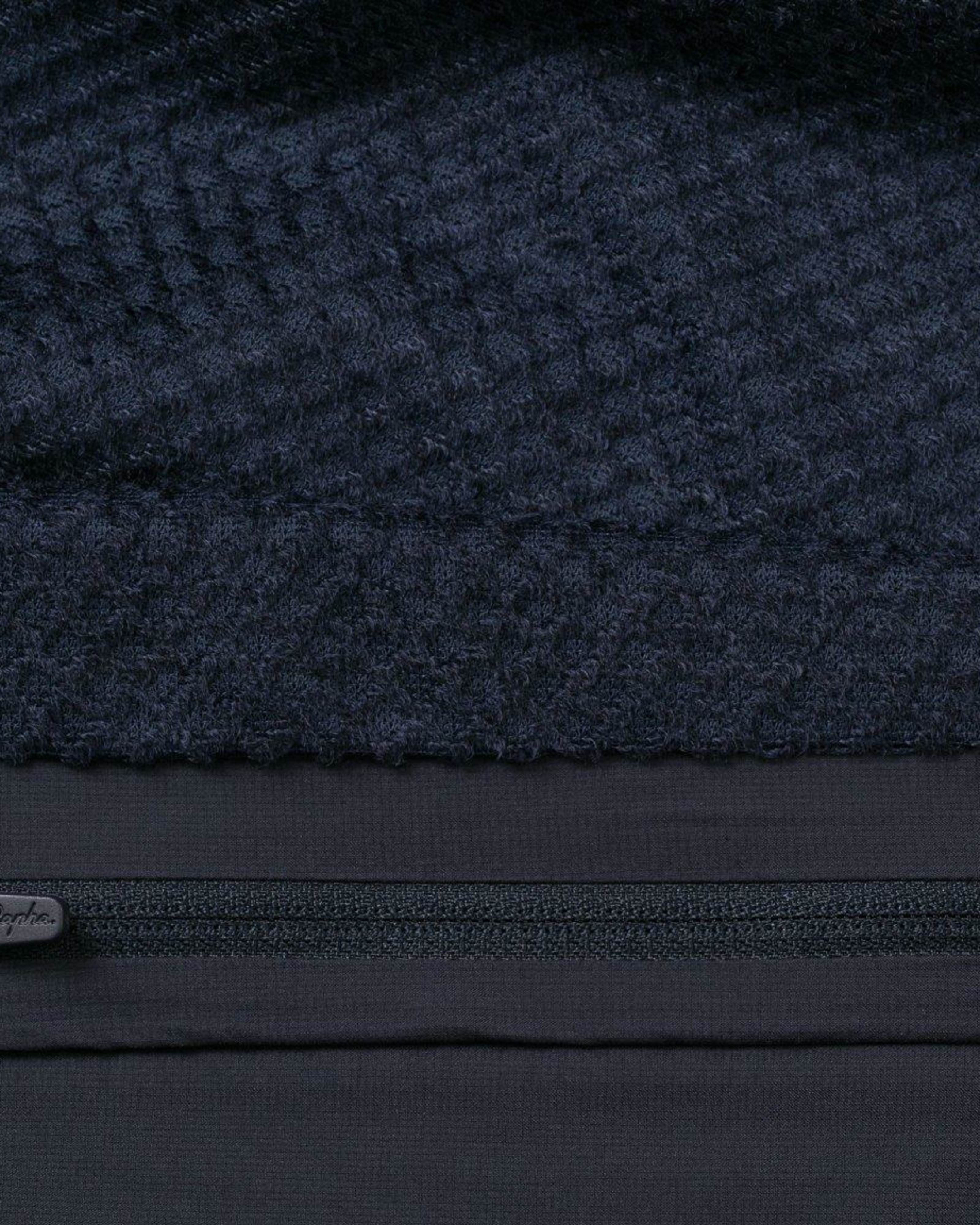 LIGHTWEIGHT INSULATION