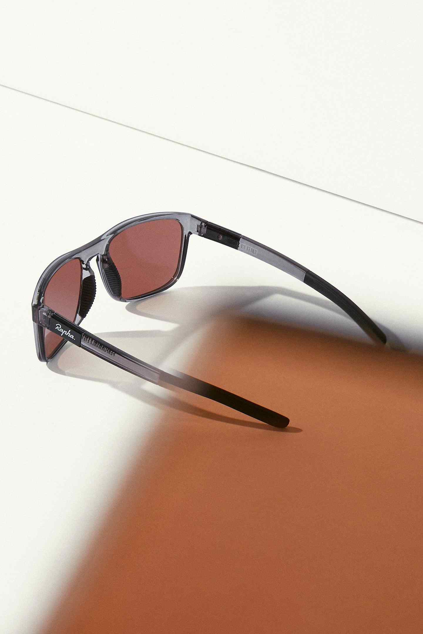 Rapha classic サングラス The World's Finest Cycling Clothing and Accessories. | Rapha